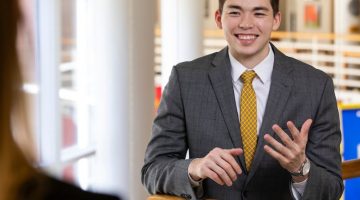 How to Launch a Career in Investment Banking